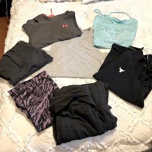 Bundle!Lot of workout top (1) and bottoms (2)total of 3 items.READ DESCRIPTION
